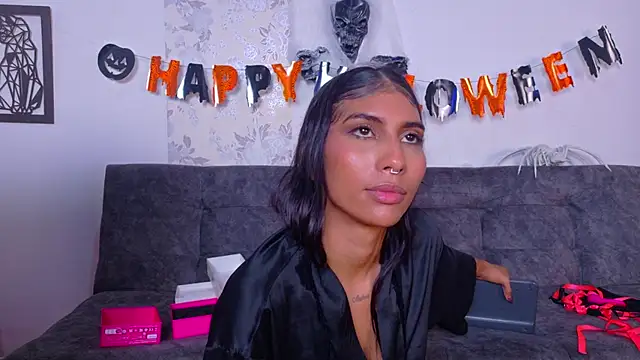 XXX chat uživo modela taty_miller