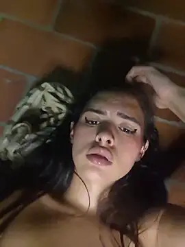 diablitaxhot's Live XXX Chat