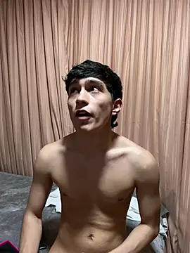 Bryanwild Live XXX-Chat