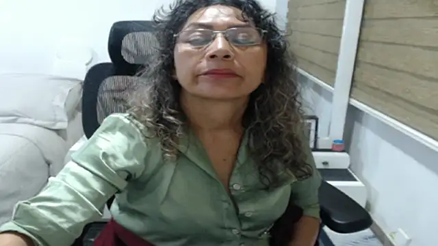 jesy_hot's Live XXX Chat