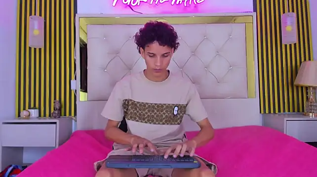 Chat XXX Live JustinSecret