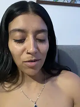 BrittanyDiaz Chat XXX in diretta