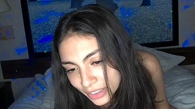 Chat +18 de chachibeby ao vivo