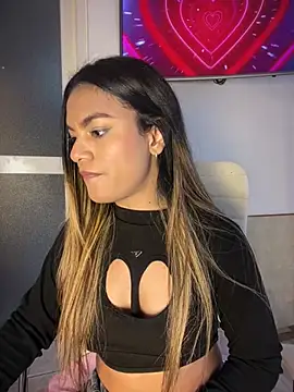 Chat XXX en directo de AngelPinkk_