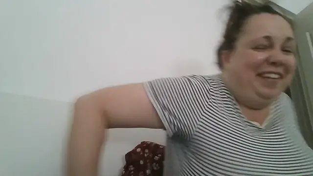 XXX chat uživo modela WendyRhoades