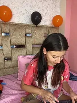 Victoria_Marrone Live XXX-Chat