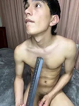 Bryanwild live XXX chat