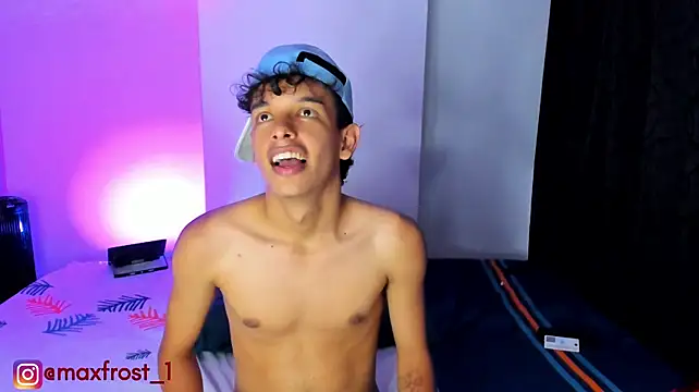 Maxfrost1 Live XXX-chat