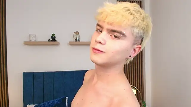 Chat +18 de Ian_Stone ao vivo