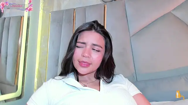 Chat XXX ao vivo de KimDevinne