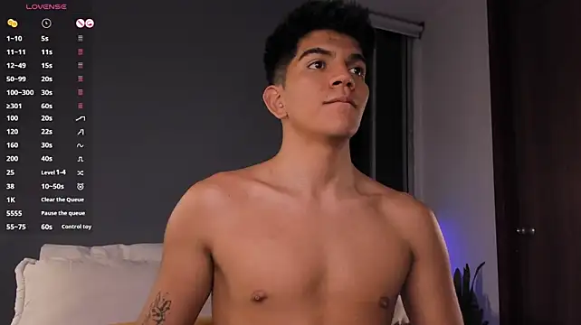 Chat XXX Live OnlySantty