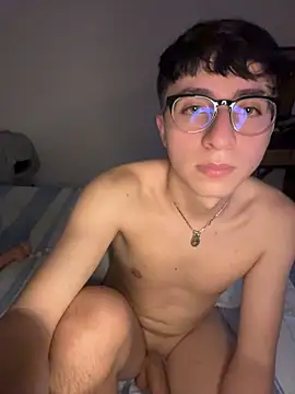 CamiRojas_boy 现场XXX聊天