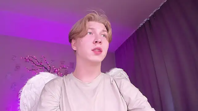TheMikeSever Шоу с уебкамера