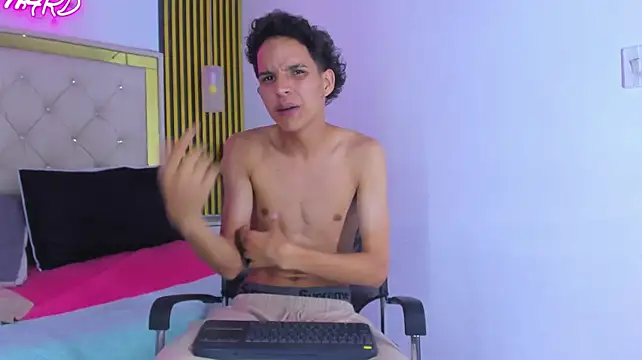JustinSecret XXX чат на живо