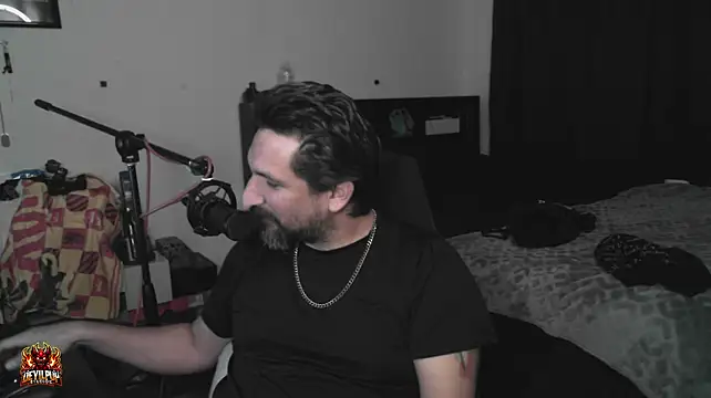 Czat XXX na żywo – DevilPup75_