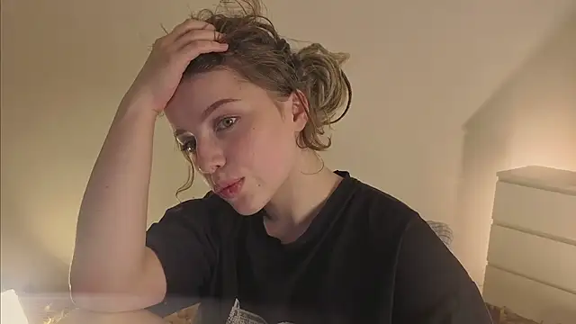 GabiMeshuggah's Live XXX Chat