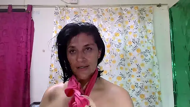 Kimmysander Adlı Modelin Canlı XXX Sohbeti