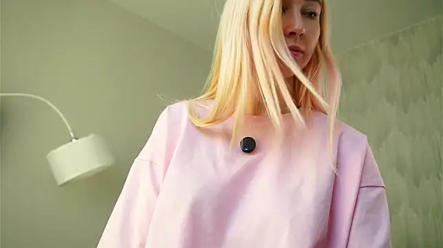 SungDierks' Live XXX Chat