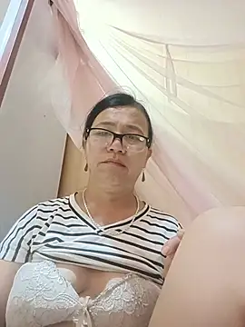 Chat +18 de Chilly-wet ao vivo