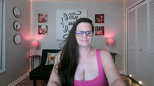 Czat XXX na żywo – ClassySamantha