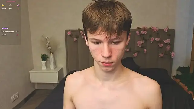 cuMte_boy Adlı Modelin Canlı XXX Sohbeti