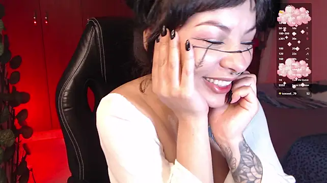 Theprojectsaraa's Live XXX Chat