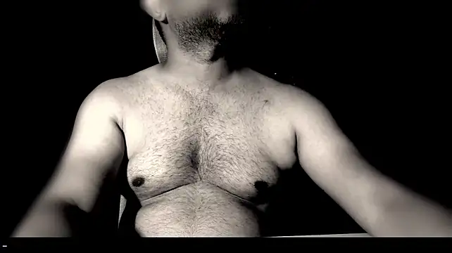_x_rated_ élő XXX-chatje