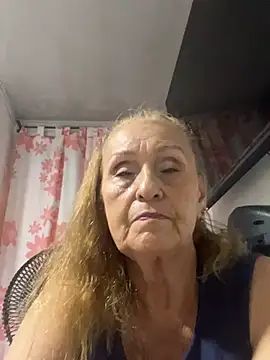 Chat +18 de DulceDiaz ao vivo