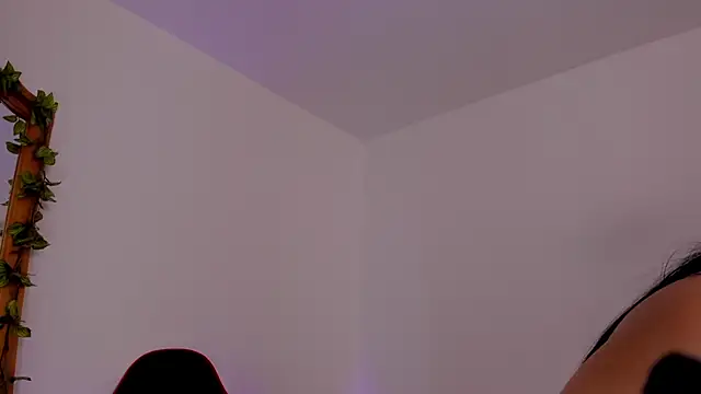 Chat +18 de AvaLovely_ ao vivo