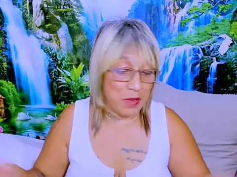 Chat XXX ao vivo de indianroxy