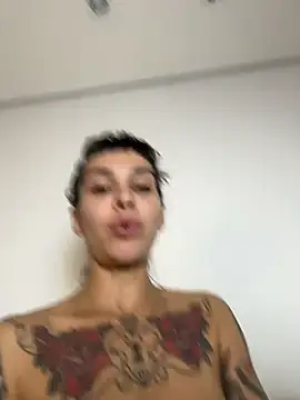 Chat +18 de Nikatsu ao vivo