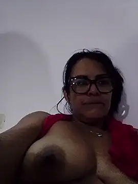 Chat +18 de Xoticxenax ao vivo