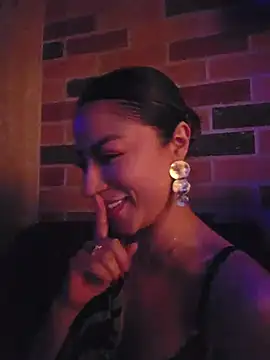 Karen_San_Miguel Obrolan Langsung XXX