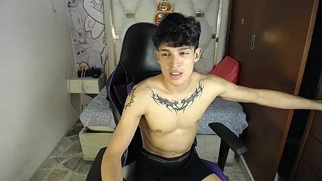 Liom_Gym 라이브 XXX 채팅