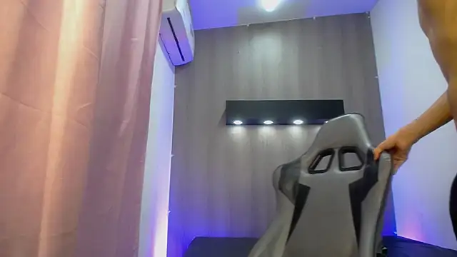 Tayson_Hot Live XXX-chat
