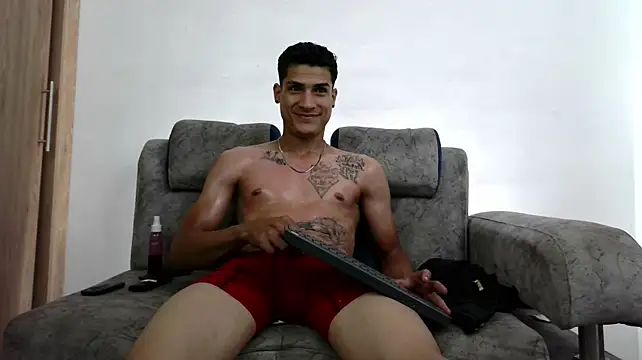 Chatroom XXX en direct de steven__hot