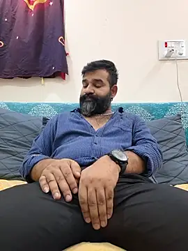 Fun_Guuy Chat XXX live