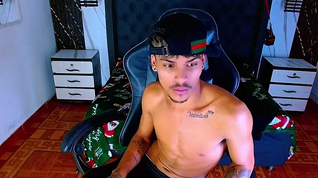 Angel_foxc13 现场XXX聊天