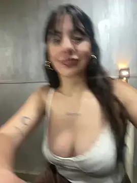 Mickyta's Live XXX Chat