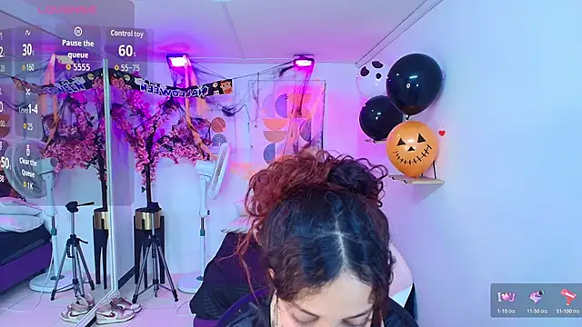 Maggy_t18's Live XXX Chat