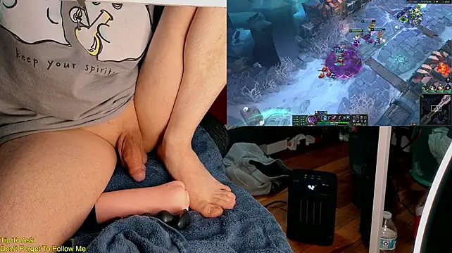 Онлайн чат XXX StickyJoystick
