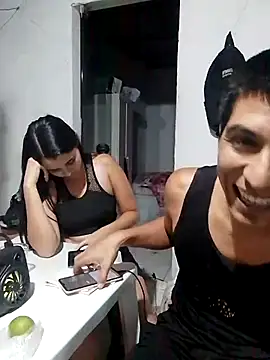 Rodri-Camin Live XXX chat