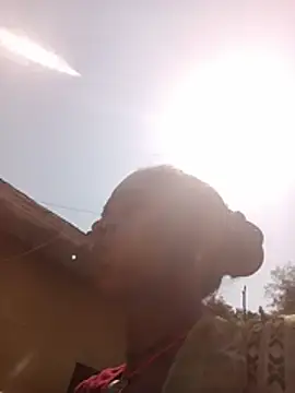 Živý XXX chat Rinee_suwanee