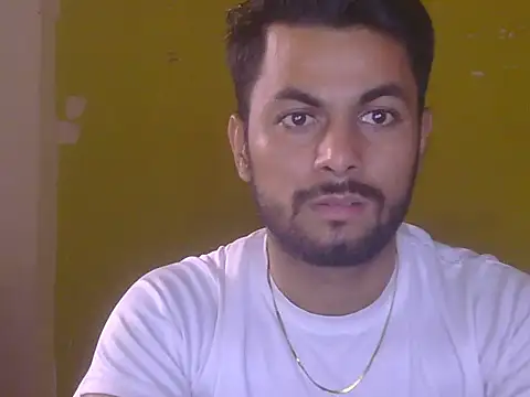 Stubborndesiboy – Live XXX-chat