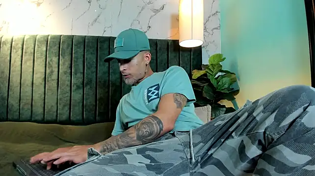 Chat XXX ao vivo de DrakeNeumann