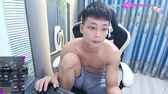Chat +18 de Naughty___asian ao vivo