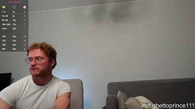 chris_boy3737's Live XXX Chat