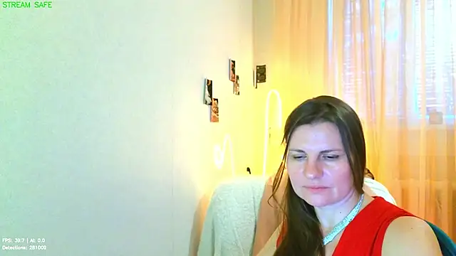 Živý XXX chat Mirabelle_Velvet