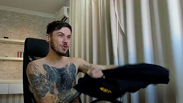 JonahShaw 라이브 XXX 채팅