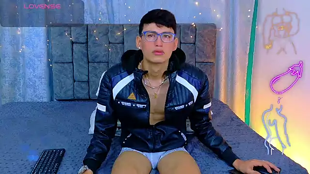 Chat XXX Live NicolasTorrez